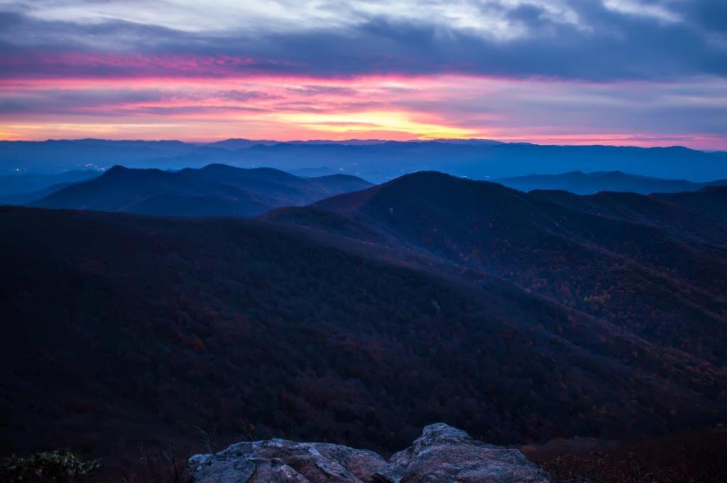 Headlines: The Bible & Our World&nbsp;Today